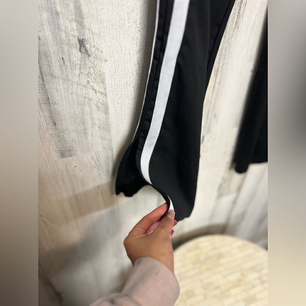 Track pants  - Picture 3 of 5